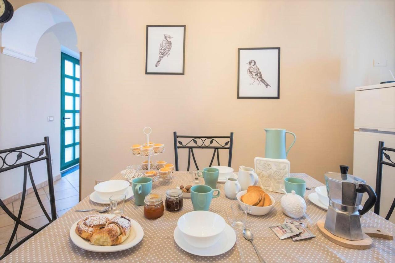 Traulivi Country House Мета Екстериор снимка